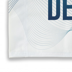 Drapeau avec manche fermé...